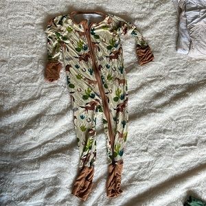 Western little sleepies print 6-12 month zippie